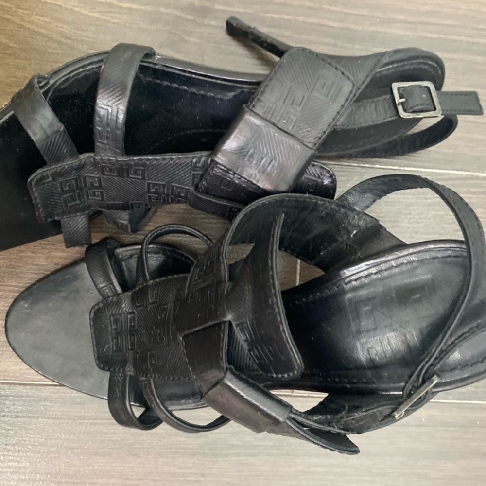 Givenchy Black Heels with Elegant Straps